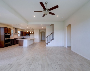 11007 Strawberry Roan Dr - Photo Thumbnail 4
