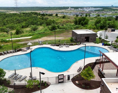 11007 Strawberry Roan Dr - Photo Thumbnail 3
