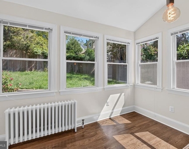4929 Macarthur Boulevard Nw - Photo Thumbnail 8