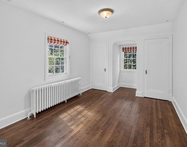 4929 Macarthur Boulevard Nw - Photo Thumbnail 19