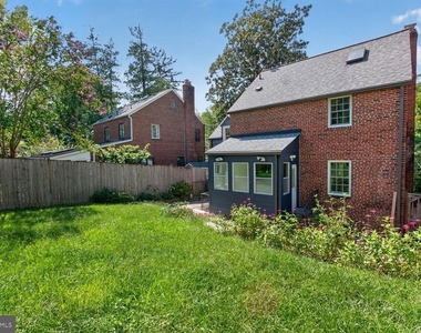 4929 Macarthur Boulevard Nw - Photo Thumbnail 30