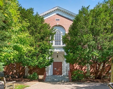 4929 Macarthur Boulevard Nw - Photo Thumbnail 26