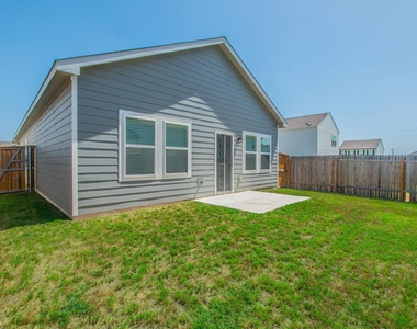 209 Dirty Harry Dr - Photo Thumbnail 23