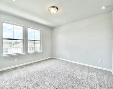 2525 Pecan Island Dr - Photo Thumbnail 24