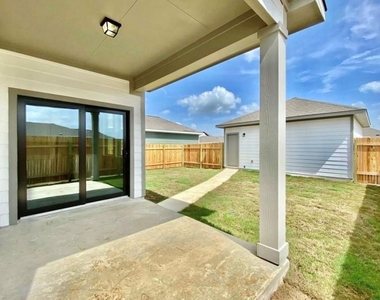 2525 Pecan Island Dr - Photo Thumbnail 31