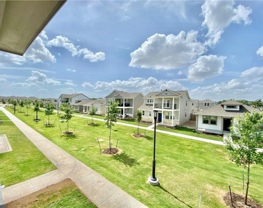 2525 Pecan Island Dr - Photo Thumbnail 2