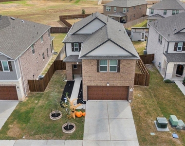 4531 Avellino Dr - Photo Thumbnail 2