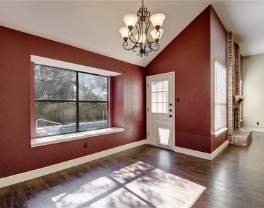 15811 De Peer Ave - Photo Thumbnail 10