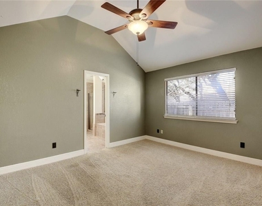 15811 De Peer Ave - Photo Thumbnail 14