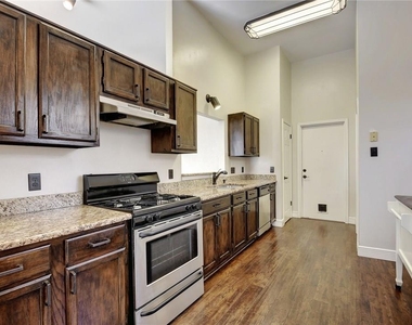 15811 De Peer Ave - Photo Thumbnail 11