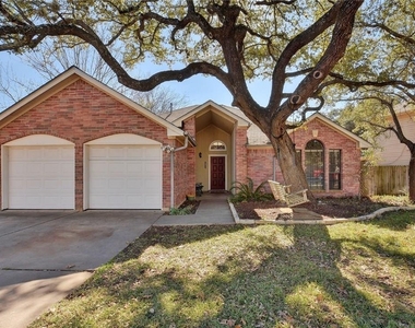 15811 De Peer Ave - Photo Thumbnail 1