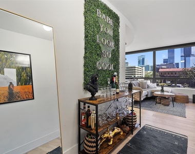 1212 Guadalupe St - Photo Thumbnail 3