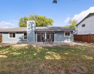 7505 Burly Oak Cir - Photo Thumbnail 20