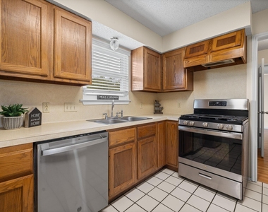 1471 County Road A - Photo Thumbnail 13