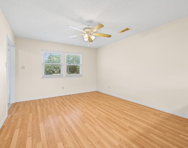 1471 County Road A - Photo Thumbnail 11