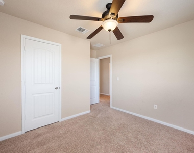 231 Northern Flicker St - Photo Thumbnail 29