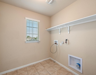 231 Northern Flicker St - Photo Thumbnail 22