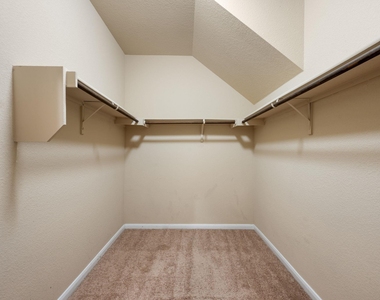 231 Northern Flicker St - Photo Thumbnail 18