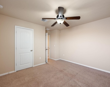 231 Northern Flicker St - Photo Thumbnail 24
