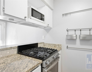 1111 W 10th St - Photo Thumbnail 6