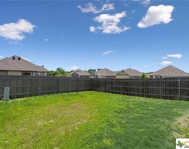 1905 Euclid Dr - Photo Thumbnail 21
