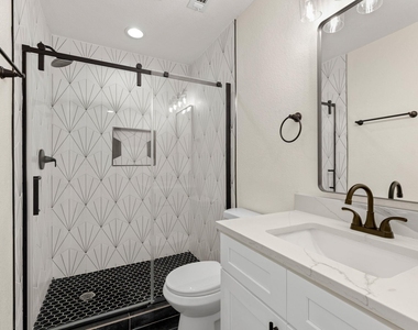 10808 Ridgeway St - Photo Thumbnail 19