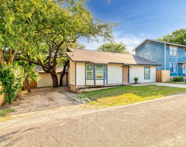 10808 Ridgeway St - Photo Thumbnail 1