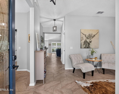 1419 Dahoon Way - Photo Thumbnail 4