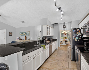 1419 Dahoon Way - Photo Thumbnail 12