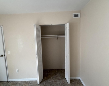 1225 Songbird Lane - Photo Thumbnail 2