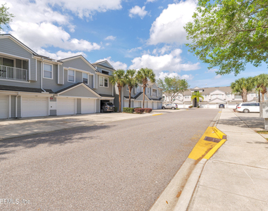 7060 Deer Lodge Circle - Photo Thumbnail 1