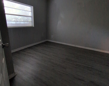 2274 Orchard Street - Photo Thumbnail 9