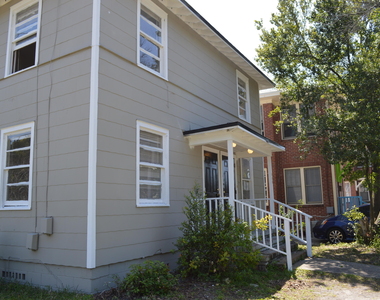 803 Acosta Street - Photo Thumbnail 14