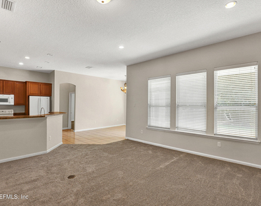 14422 Christen Drive S - Photo Thumbnail 3