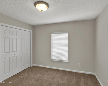 14422 Christen Drive S - Photo Thumbnail 11