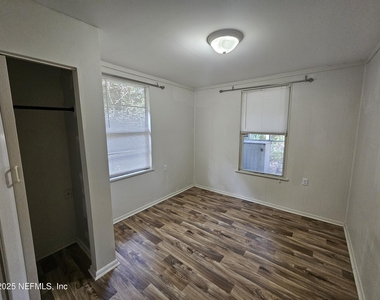 2514 Algonquin Avenue - Photo Thumbnail 14
