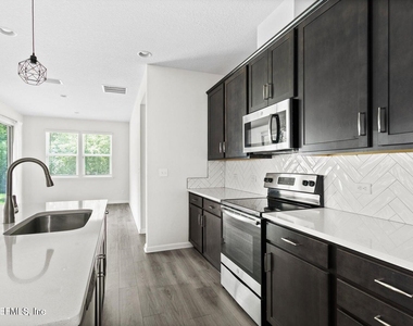 3067 Alpin Drive - Photo Thumbnail 10