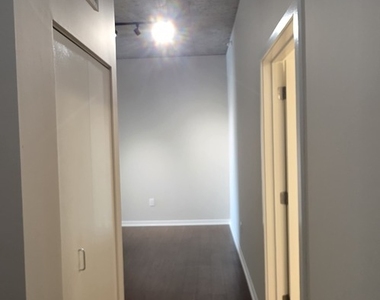 1345 S Wabash Avenue - Photo Thumbnail 9
