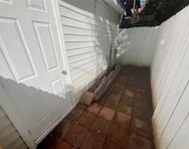 688 Stratford Green - Photo Thumbnail 22