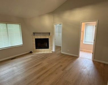 3064 Long Grove Lane - Photo Thumbnail 1