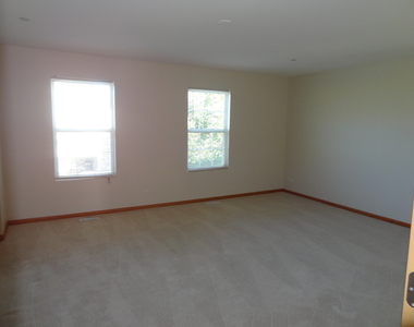 191 Willoughby Court - Photo Thumbnail 7