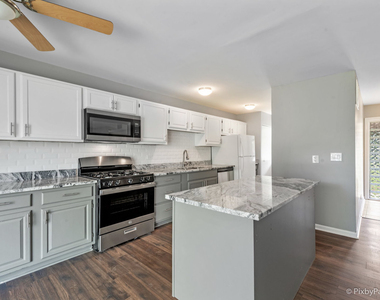 240 Bristol Way - Photo Thumbnail 7