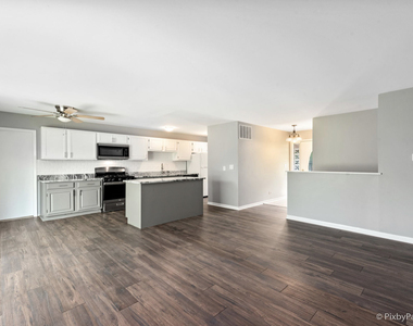 240 Bristol Way - Photo Thumbnail 3