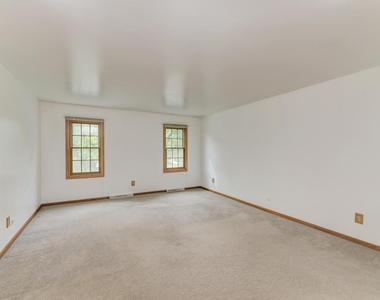 1102 Country Drive - Photo Thumbnail 21