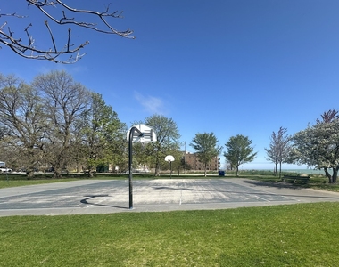 7120 N Sheridan Road - Photo Thumbnail 19