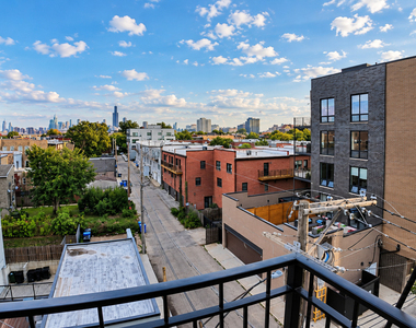 125 S Western Avenue - Photo Thumbnail 12