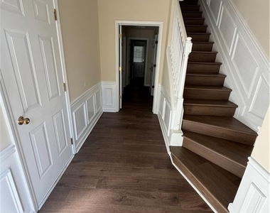 4021 Howell Park Road - Photo Thumbnail 2