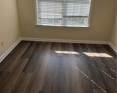 4021 Howell Park Road - Photo Thumbnail 29