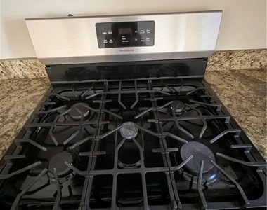 4021 Howell Park Road - Photo Thumbnail 13