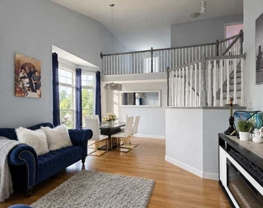 339 Wedgewood Circle - Photo Thumbnail 3